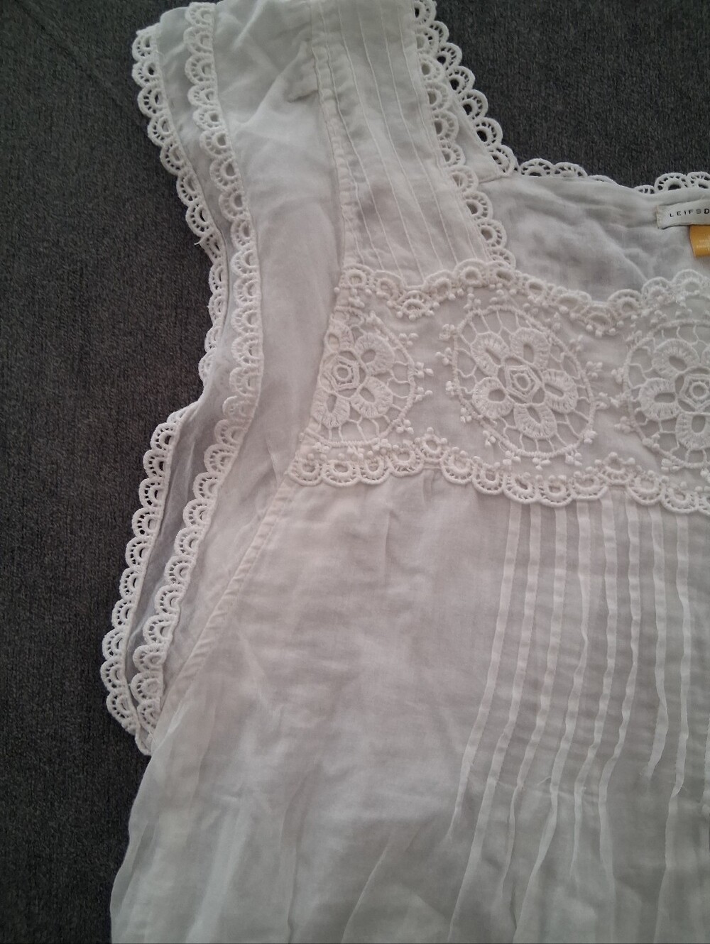 leifsdottir 100% White Lace-Trim Girls' Tank Top - Picture 3 of 8